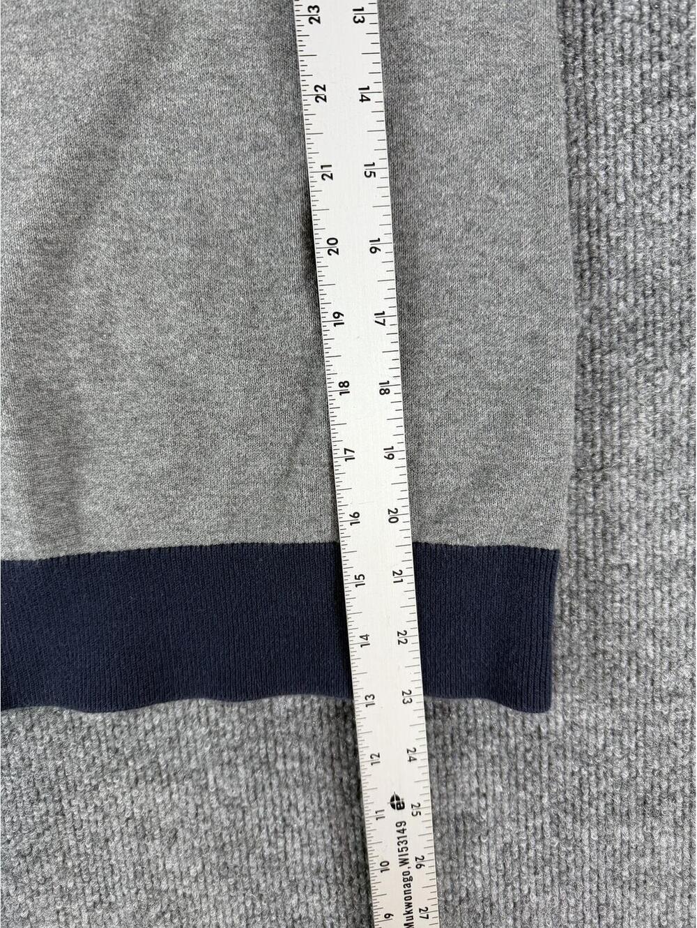 Nautica Women's Sweater Gray Navy Size Small, 3 Button accent, nautical, preppy - Picture 6 of 9